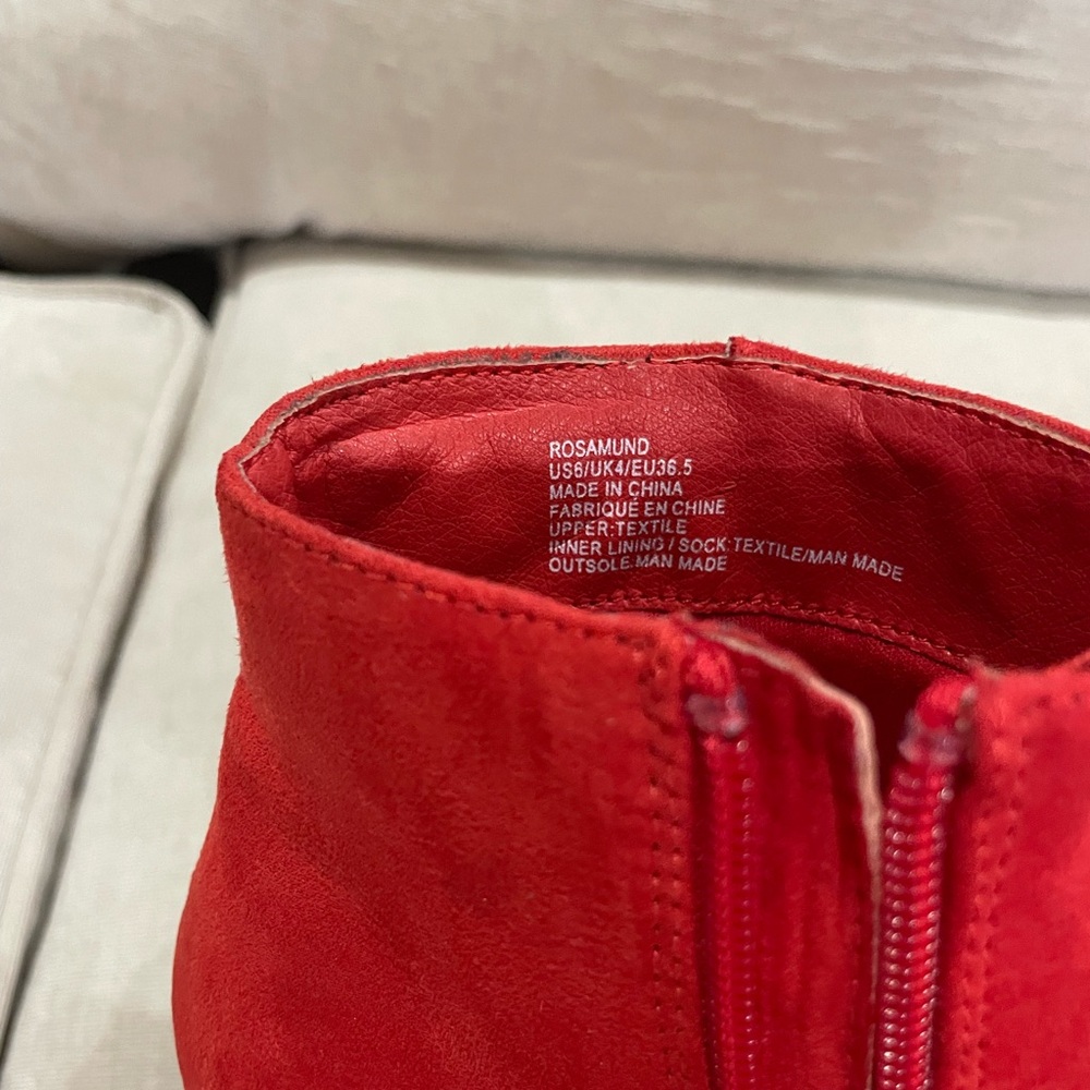 Bold Red Stiletto Heeled Boots - Picture 6 of 7